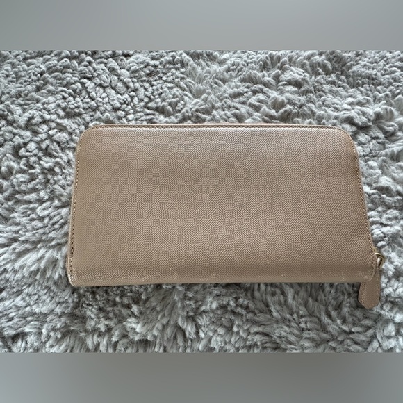 Prada Bow Long Wallet - Picture 2 of 5